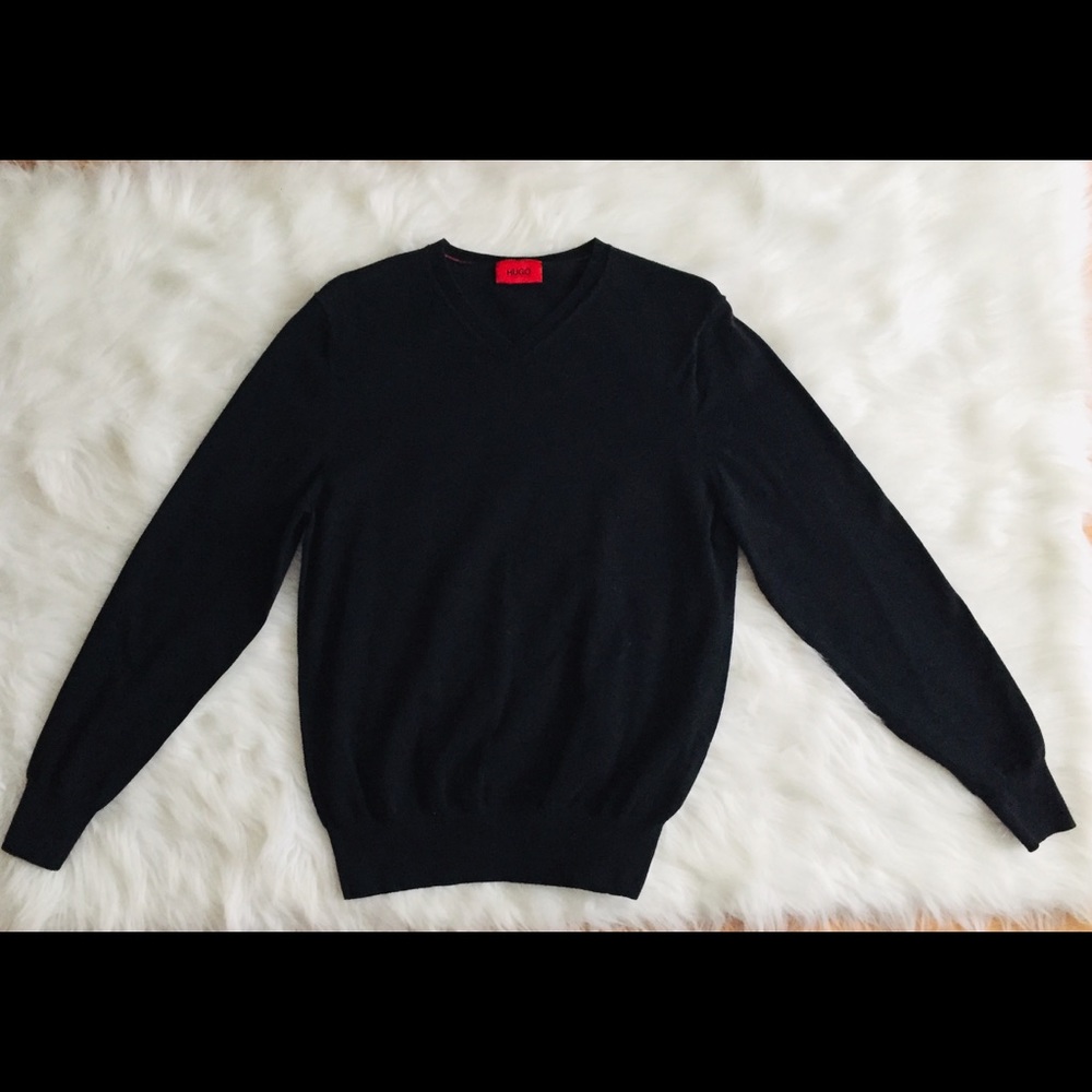 Hugo Boss Men’s Black Sweater